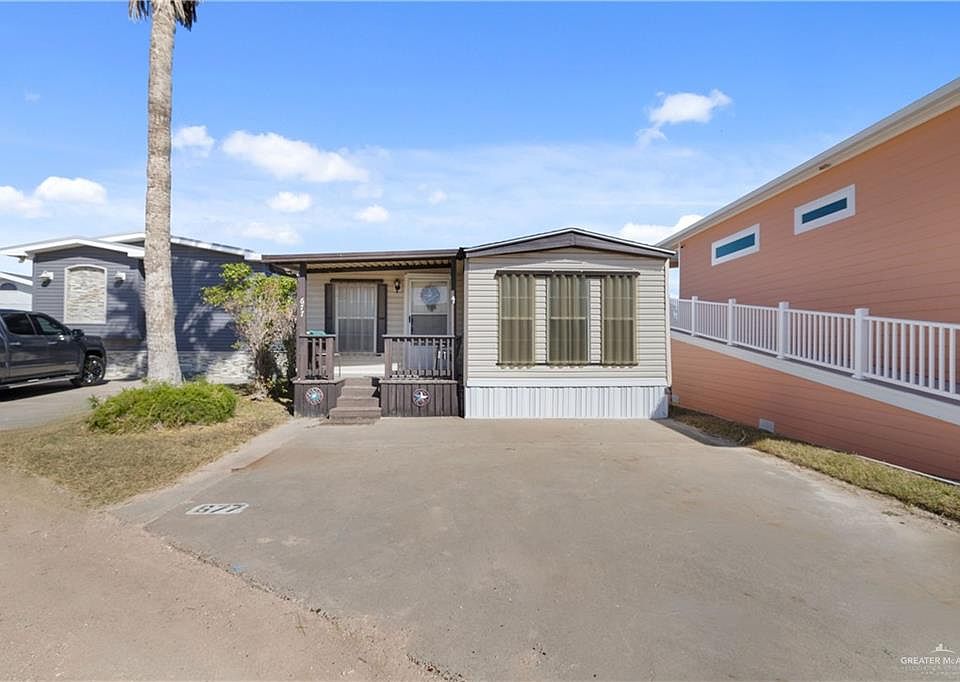 1st image of 677 E Clam Cir