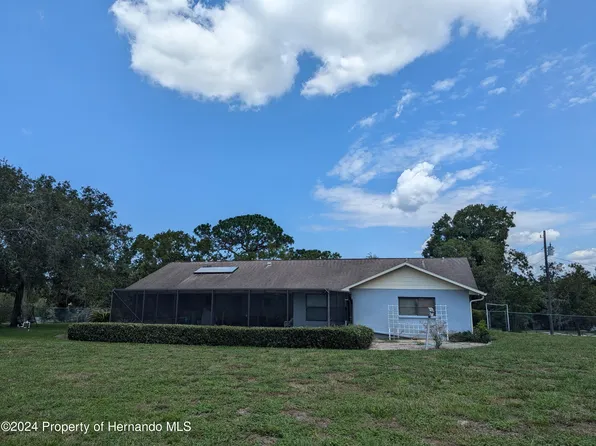 16642 Oxenham Ave, Spring Hill, FL 34610