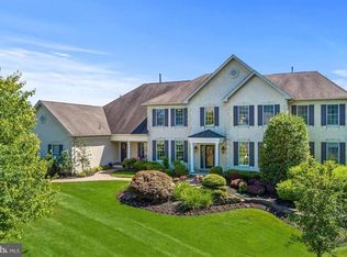 17 Troon Ct, MOORESTOWN, NJ 08057