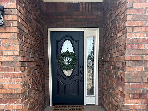 3rd image of 2217 Jadyn Ln