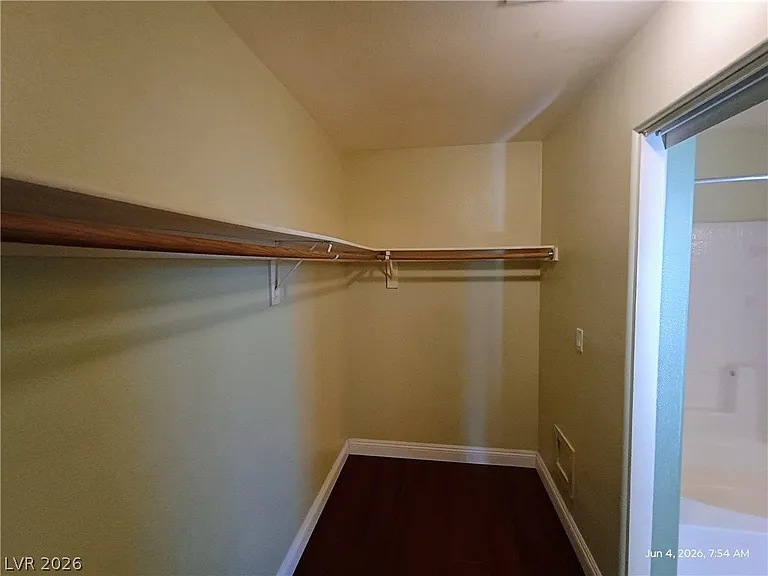 9756 Wailings Ave — Photo 10