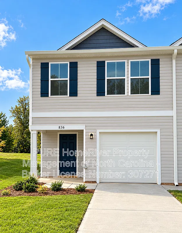 3 bed, 2.5 bath, 1648 sqft, $1,715 — Photo 1