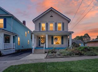 218 Exchange St, Marshall, MI 49068