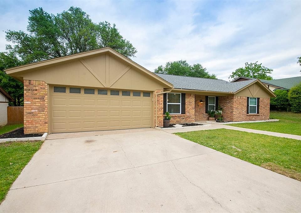 1st image of 6505 Cliffside Dr