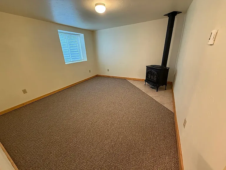 803 Oregon St #B — Photo 9