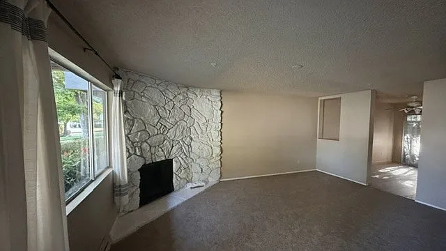 1066 Eleanor Ave — Photo 10