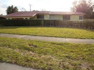 19432 NW 23rd Ct, Miami Gardens, FL 33056