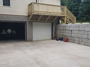 2709 S 1st St, Jamestown, PA 16134