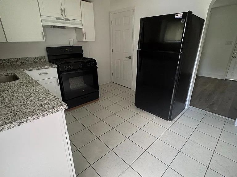 3081 Alabama Rd — Photo 3