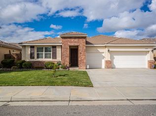 29296 Lake Hills Dr, Menifee, CA 92585