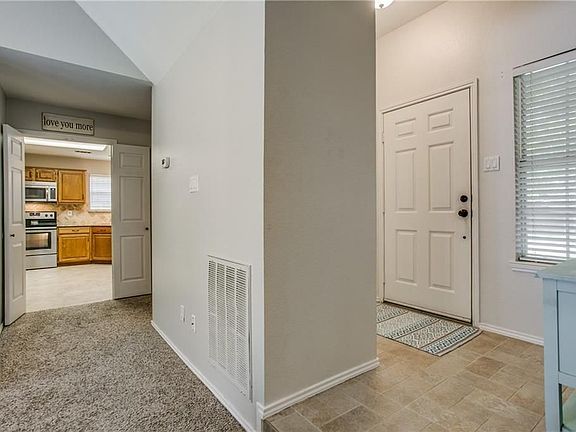 3rd image of 406 N Gaston Dr