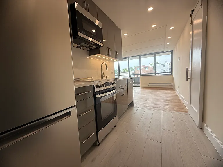 555 Gorge Rd #6F — Photo 6