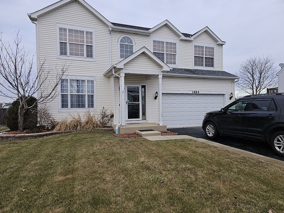 1st image of 1484 Woodland Dr