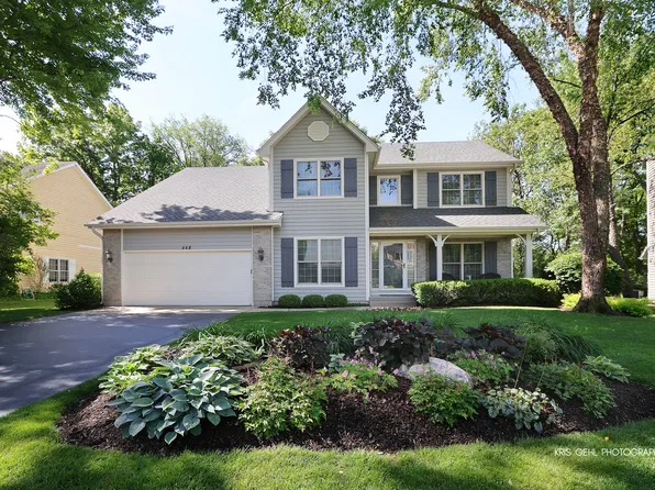 448 Kelly Ln, Crystal Lake, IL 60012