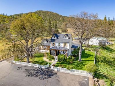 2437 W Moffett Creek Rd, Fort Jones, CA, 96032