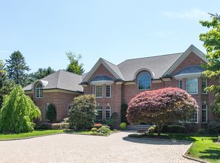 600 North St, Harrison, NY 10528