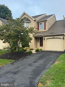 639 Chatham Ct, Chalfont, PA, 18914