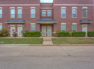 1-602 E Aquarium Pl, Jenks, OK 74037
