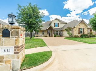 612 Perry Ln, Waco, TX 76706