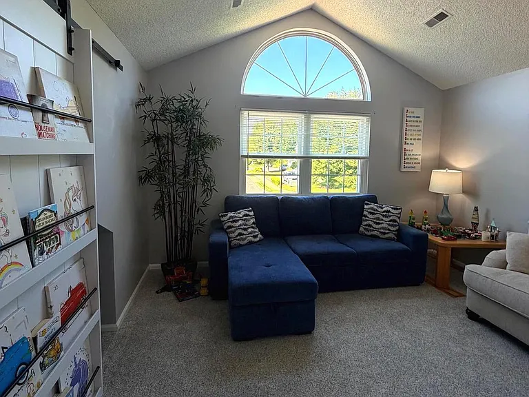 543 Cedar Hollow Dr — Photo 18
