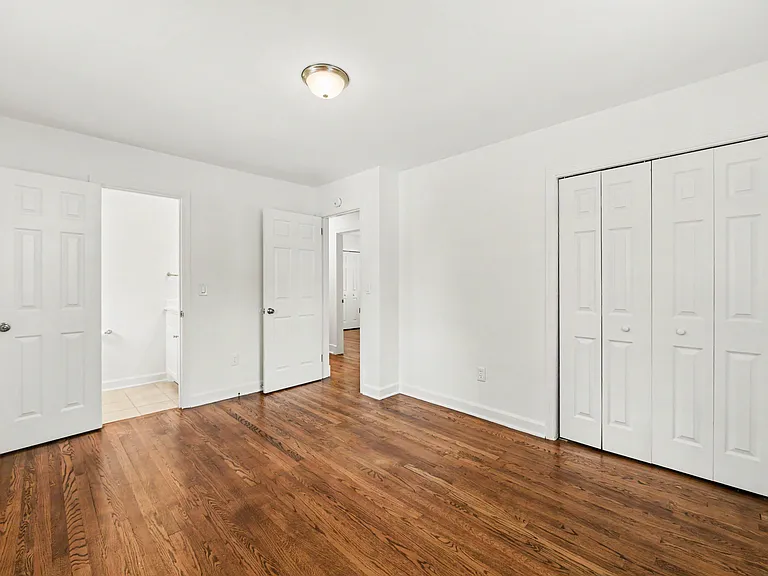 18 Ophir Dr — Photo 27