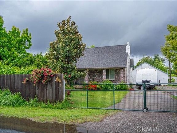 3rd image of 1129 Dewsnup Ave