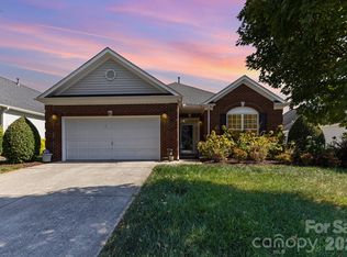 881 Platinum Dr, Fort Mill, SC 29708