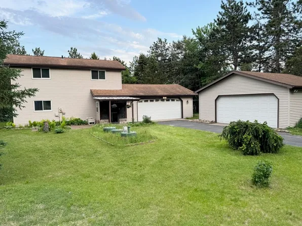 N9136 Otter Ln, Neshkoro, WI 54960