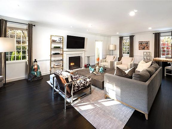 5th image of 45 Church Ln