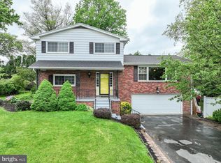 420 Cortleigh Dr, York, PA 17402