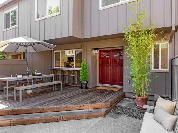 204 Charter Oaks Cir, Los Gatos, CA 95032