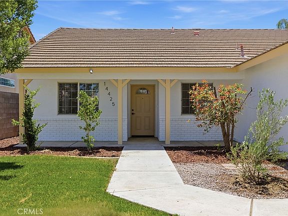 5th image of 14425 Wildheather Ave