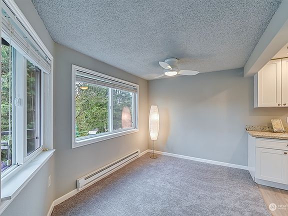 4th image of 12719 NE 116th Street #E204
