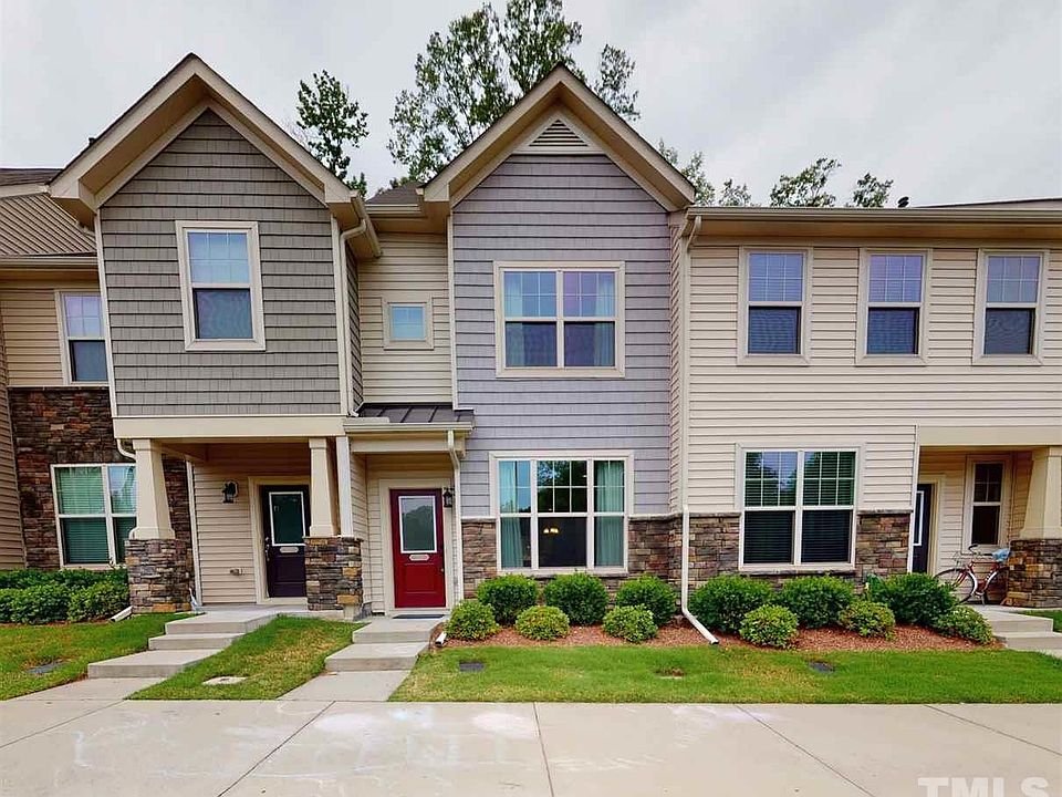 1st image of 126 Constitution Dr
