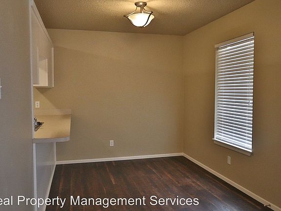 3rd image of 4644 Grinnell St #0