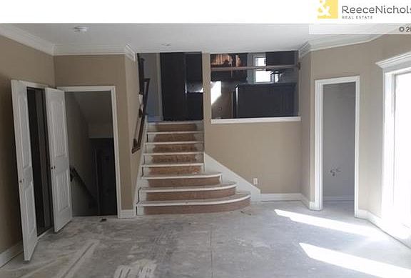 5th image of 8819 N Norton Ave