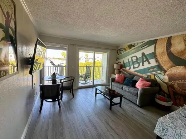 2506 N Rocky Point Dr #372, Tampa, FL 33607