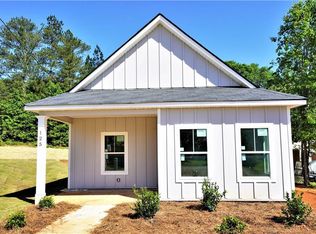 107 Chalfont Cir, Carrollton, GA 30117