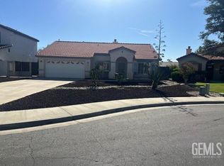 6110 Cloud Peak Ct, Bakersfield, CA 93313