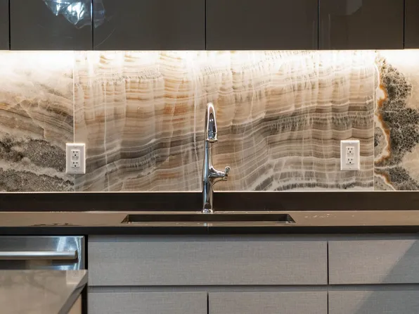 7101 River Road image 7 of 36