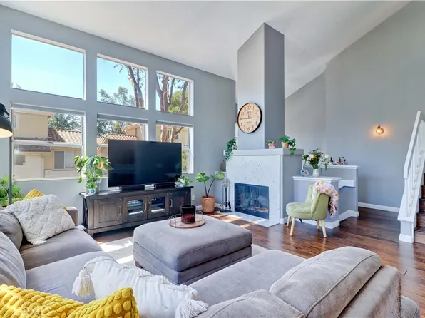 103 Camino Del Oro, Rancho Santa Margarita, CA 92688