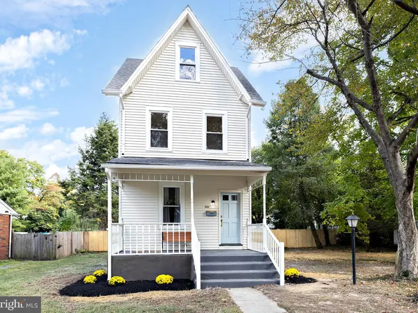 633 Lippincott Ave, Riverton, NJ 08077