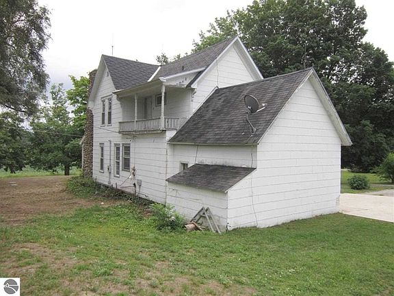 4th image of 889 N Rusch Rd