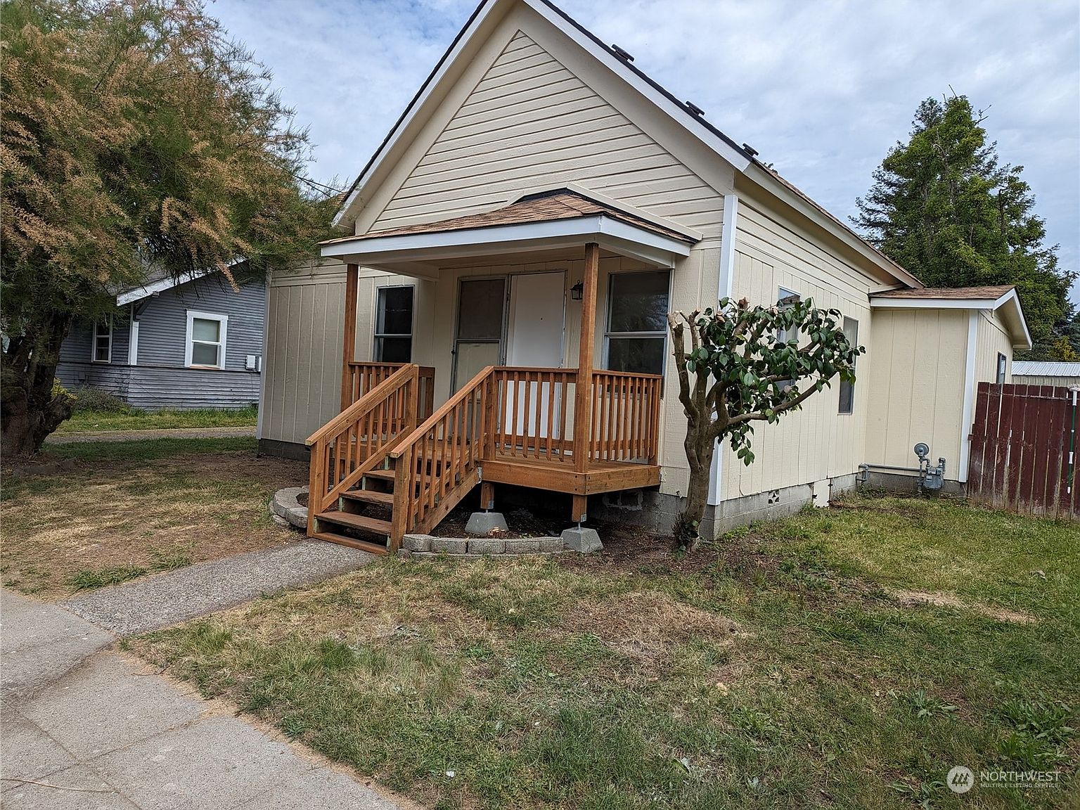 415 E Main Street, Centralia, WA 98531 | Zillow