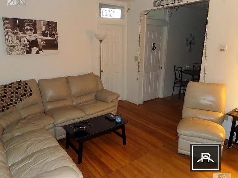 29 Egremont Rd #2 — Photo 15