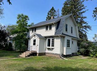 1901 Southern Dr, Virginia, MN 55792