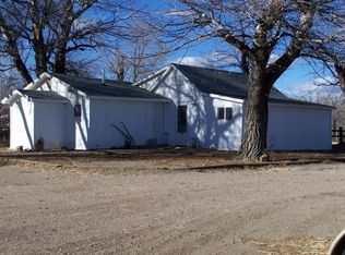 1859 W Walnut St, Wheatland, WY 82201