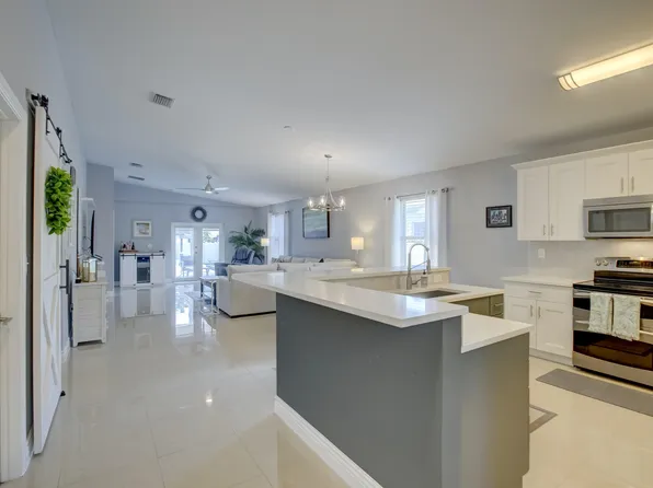 1496 SW 29th Terrace, Fort Lauderdale, FL 33312