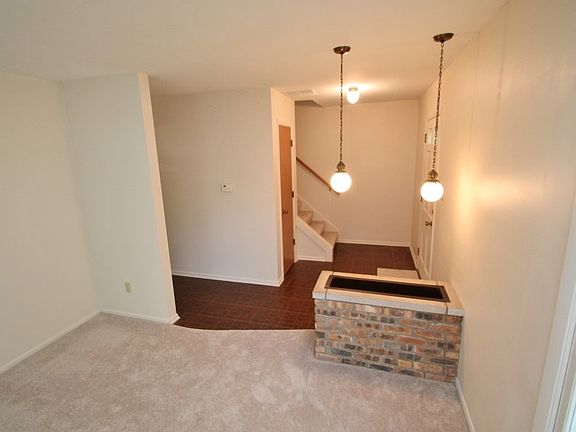3rd image of 3928 Knightway Dr