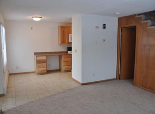 510 17th St S APT 2, Moorhead, MN 56560